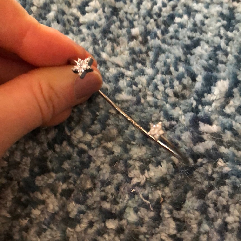 Silver Henri Bendel Star bracelet NWT